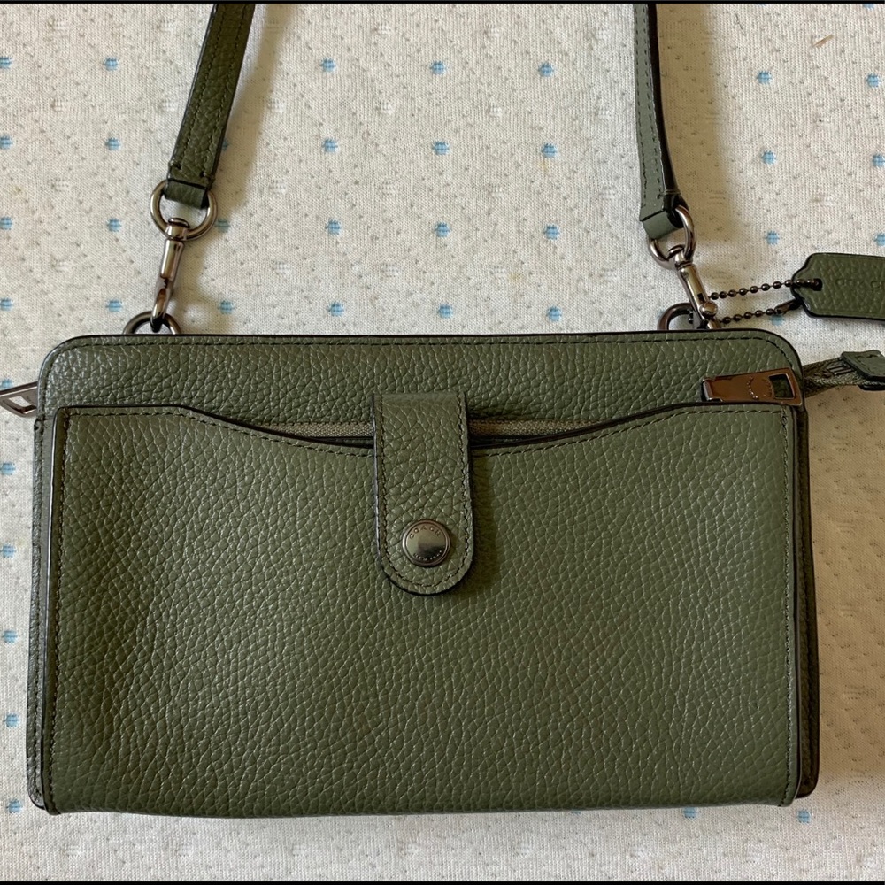 Coach crossbody